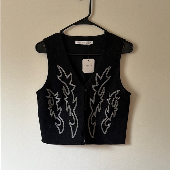 Altar'd State Tops - Altar'd State Black Embroidered Western Vest